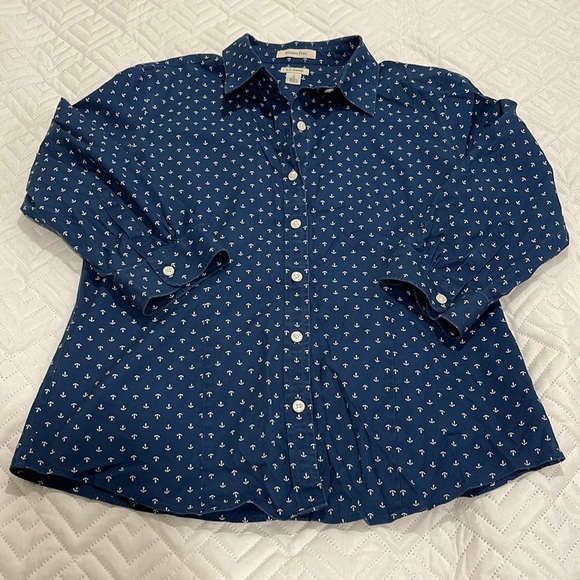 L.L. Bean button up shirt - Picture 2 of 6